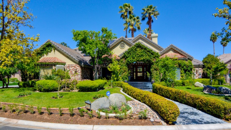 Historic District | Downtown Grace Zhang The Zhu Realty Group